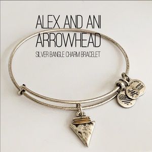 🆕 Alex and Ani Arrowhead Silver Bangle Bra…
